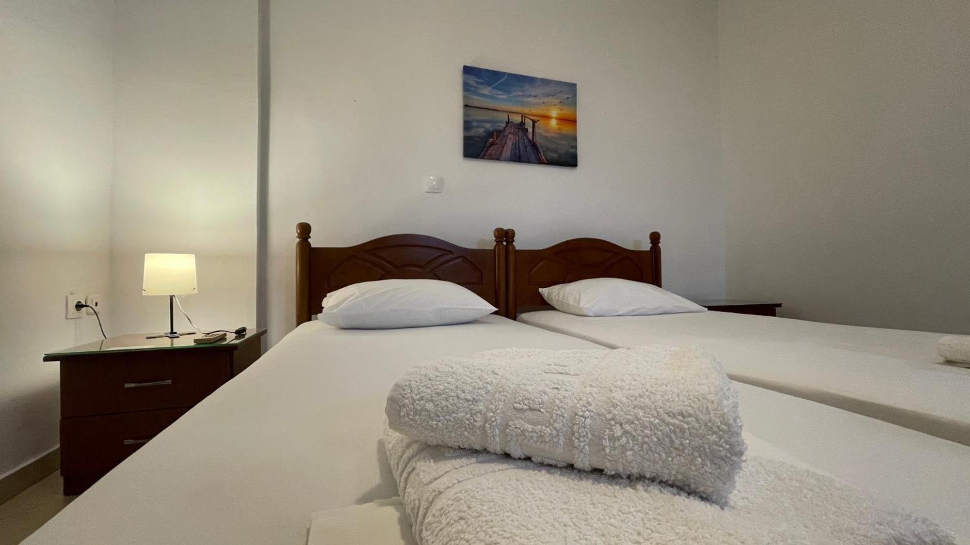 Tasos Rooms ฮีมาเรอ ภายนอก รูปภาพ