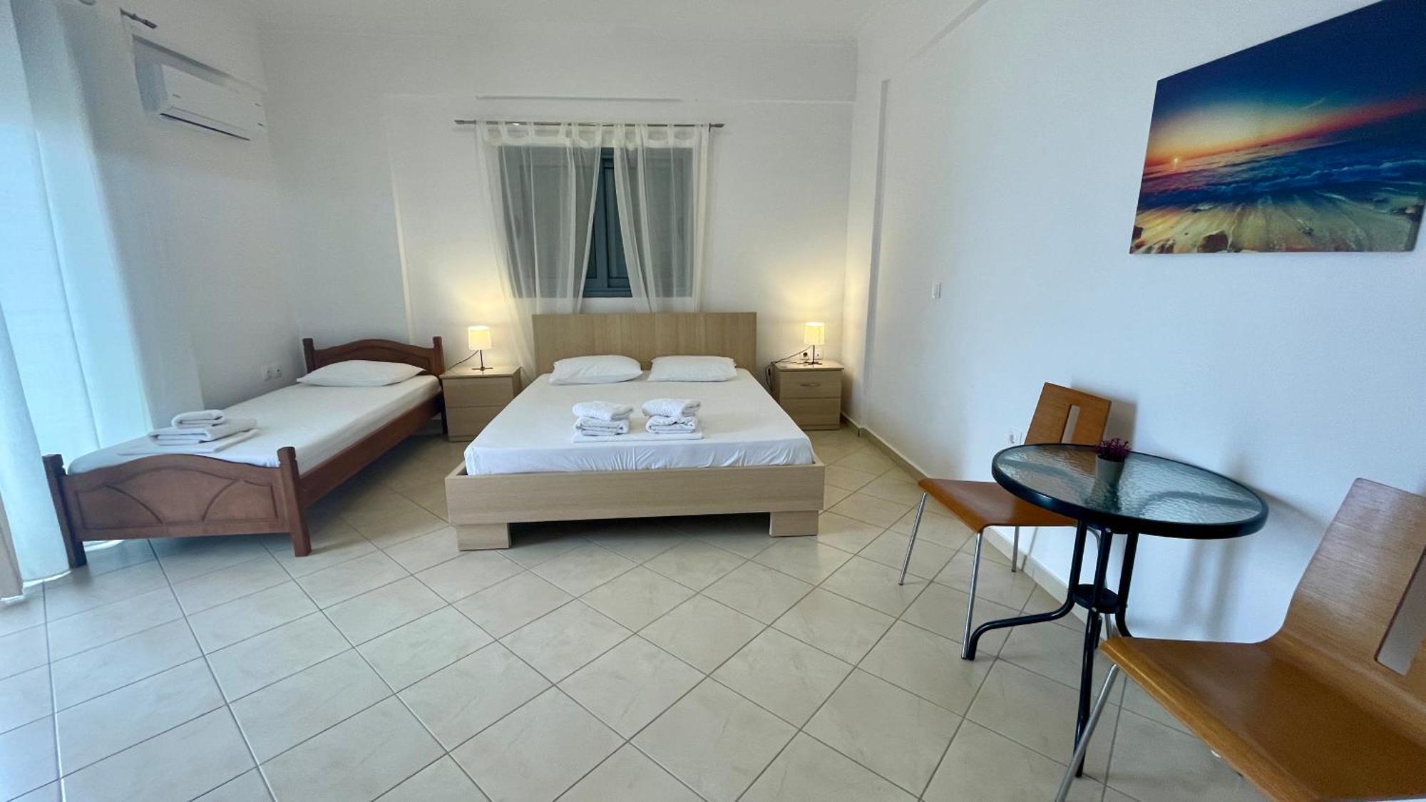 Tasos Rooms ฮีมาเรอ ภายนอก รูปภาพ